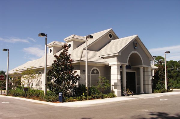 indianrivernationalbankphoto2.jpg